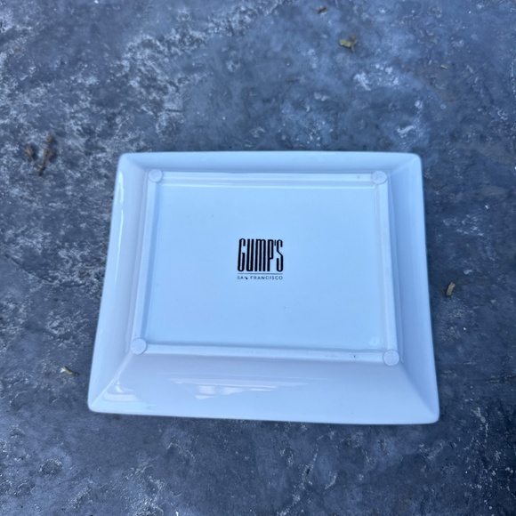 Gumps’s of San Francisco trinket tray with Coco Chanel quote - Picture 2 of 3